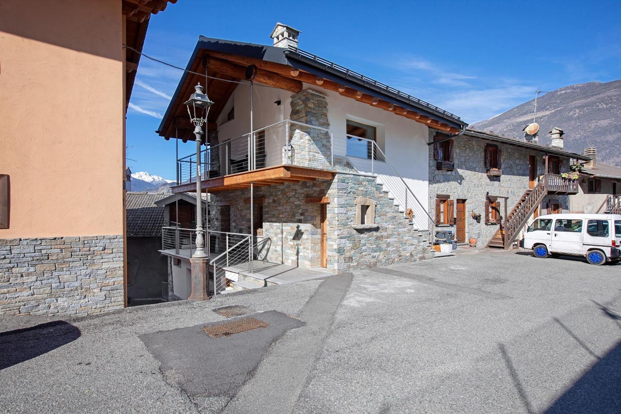 Holiday home Alpine A-s Aymavilles